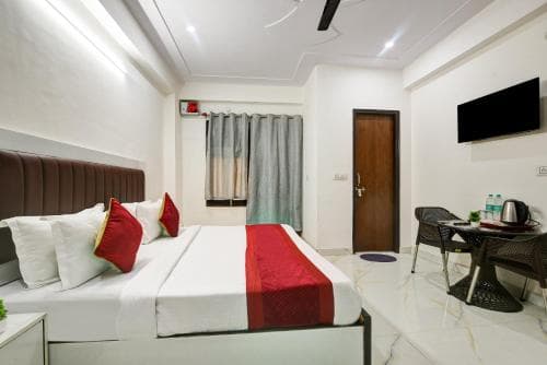 Hotel Krishna Tower
