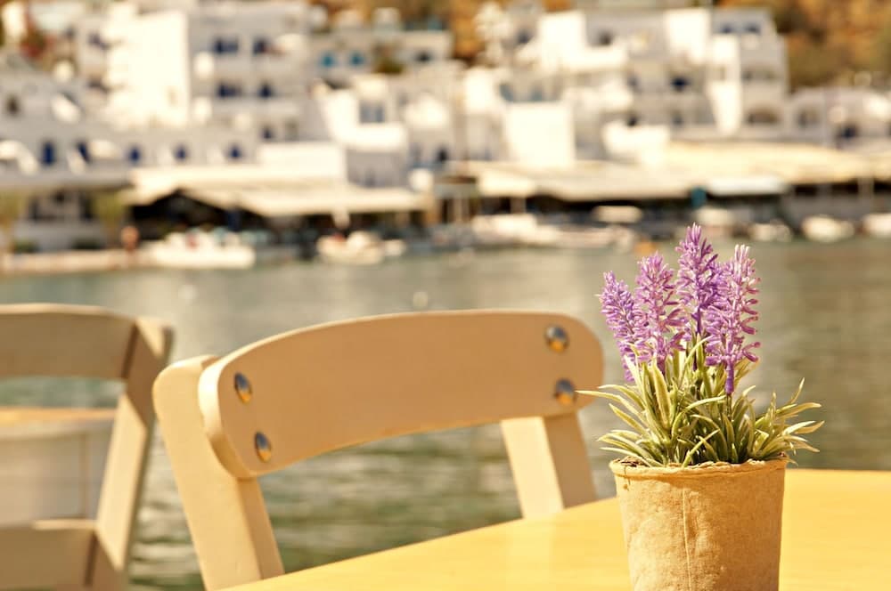 Madares Hotel