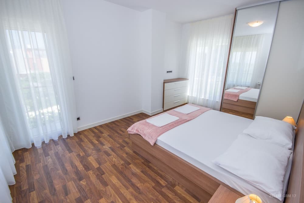 Splitska Villas
