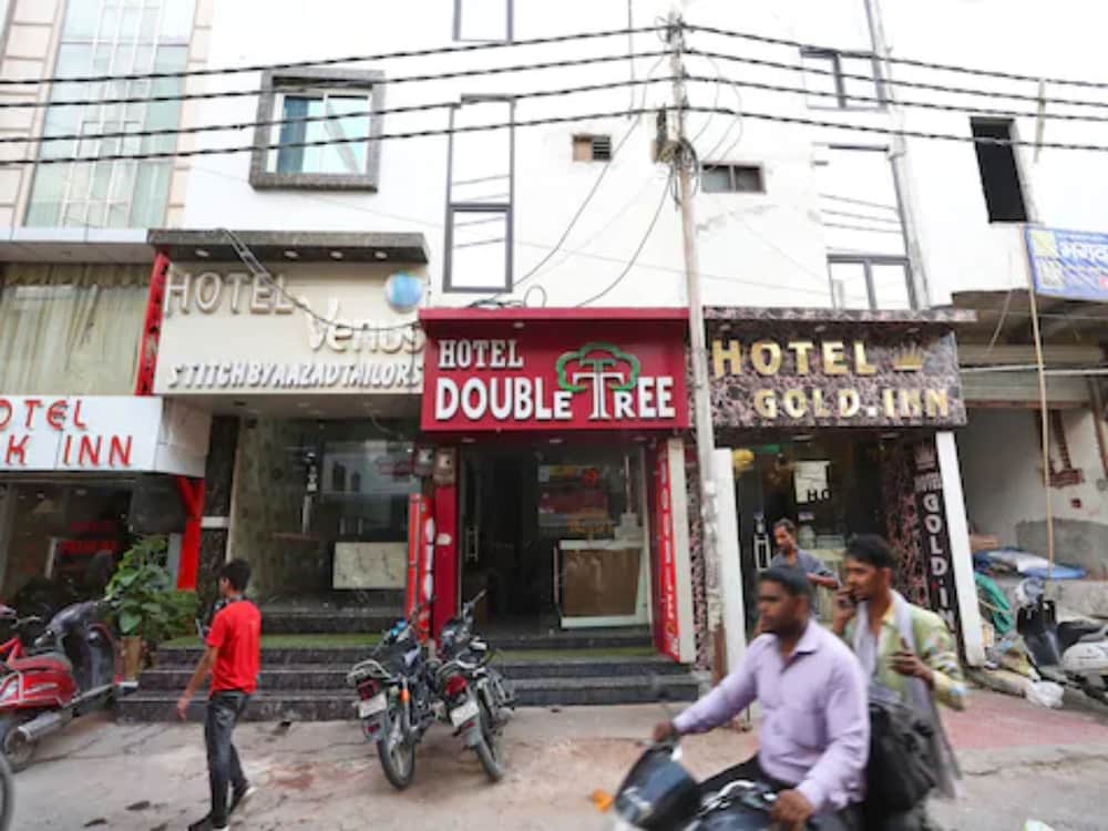 Goroomgo Double Tree Ghaziabad