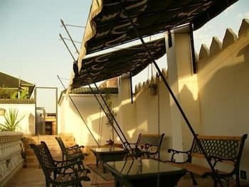 Riad Moucharabieh