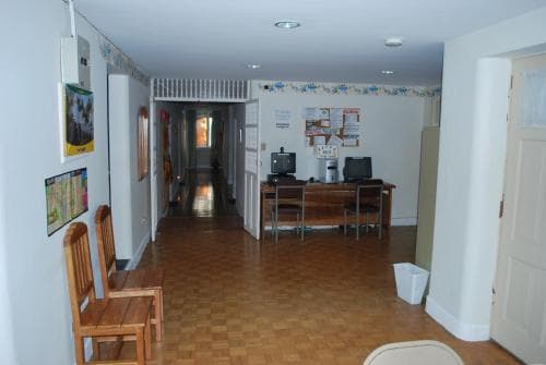 Travellers Inn