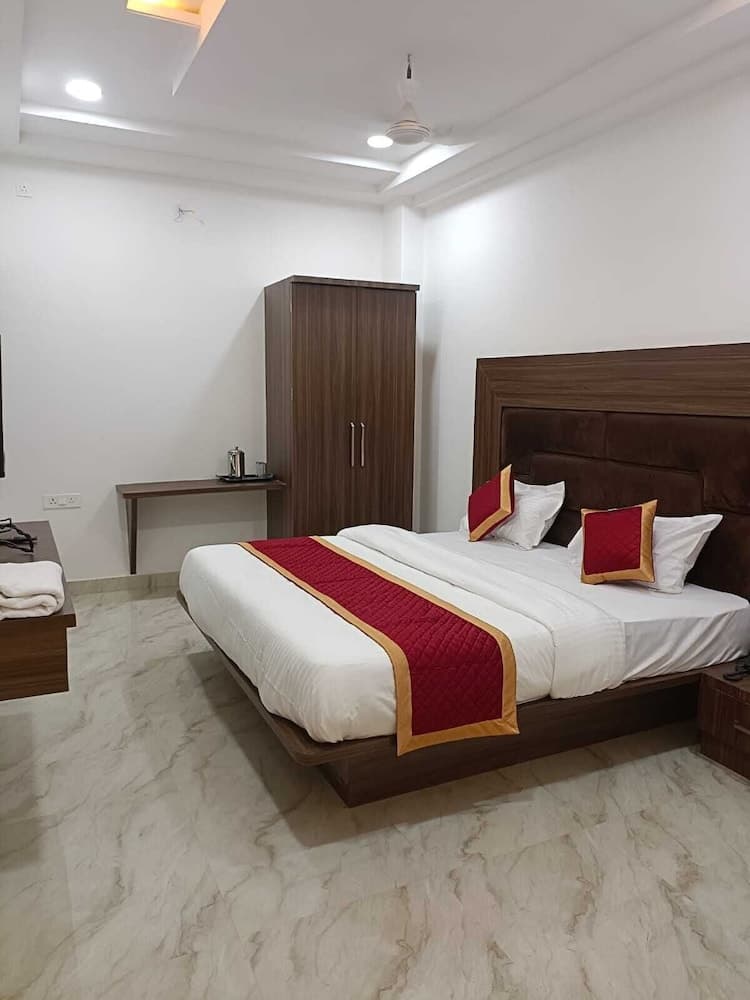 Hotel Rs Inn