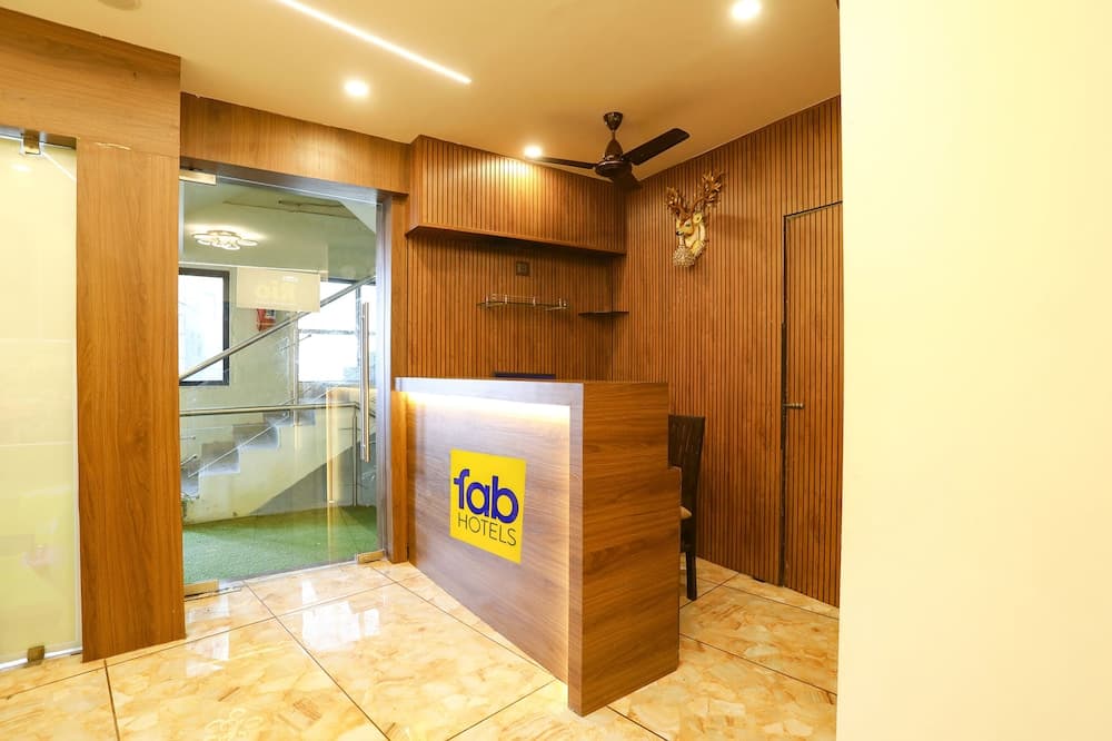 Fabhotel Rio