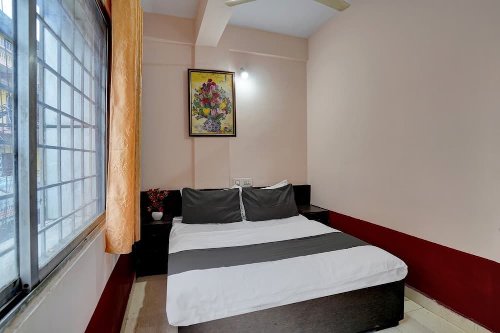 Hotel Century Inn