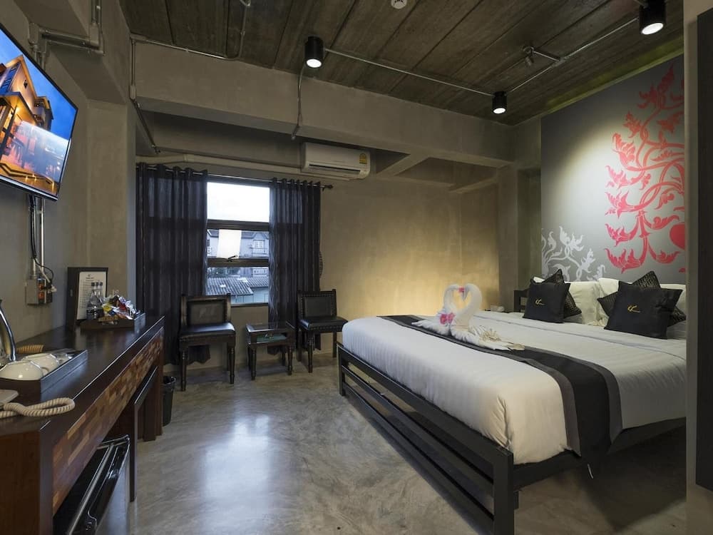 Thapae Loft