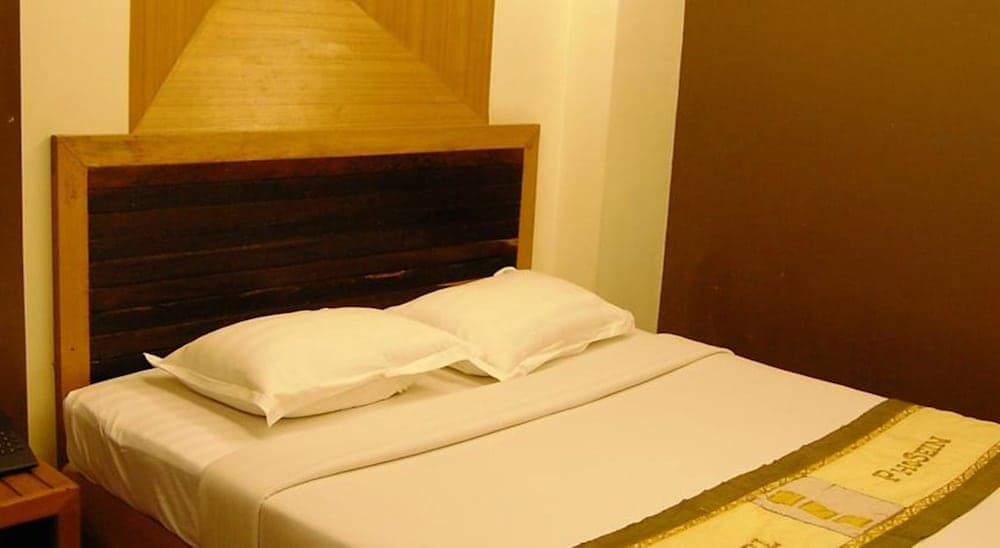 Hotel Pho Sein