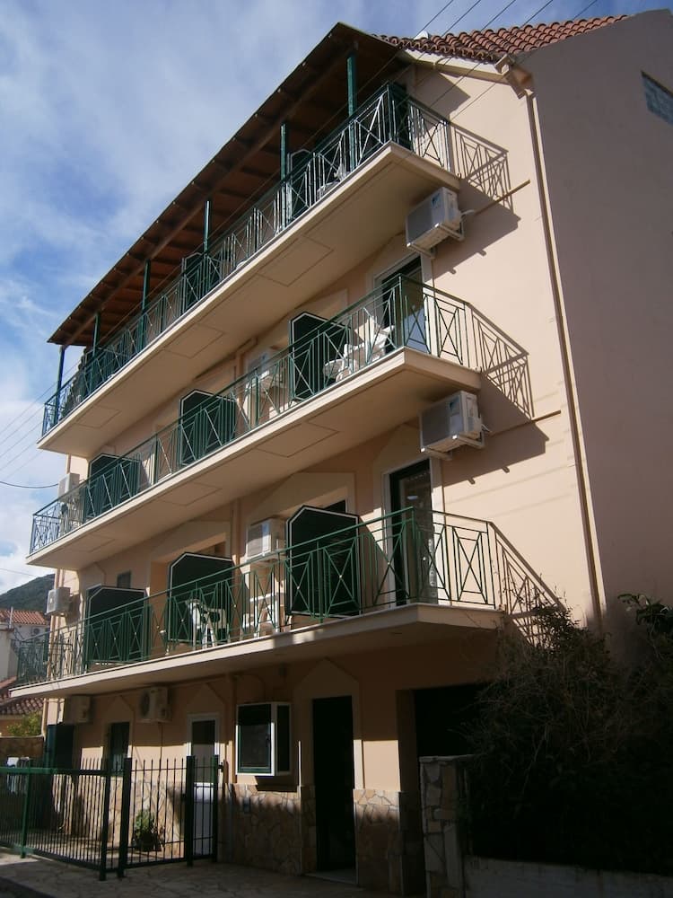 Petros Studios