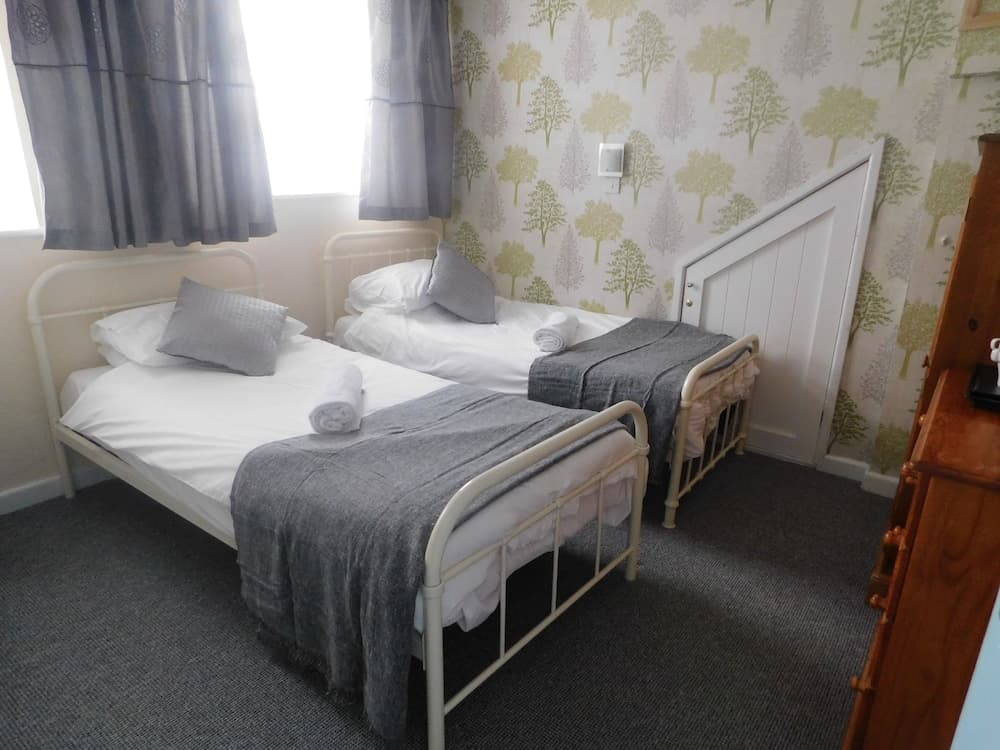 St Weonards Hotel