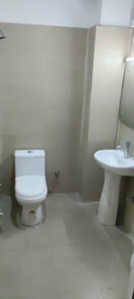 Goroomgo Hotel Prithvi Haridwar
