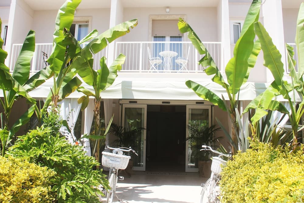 Hotel Bijou