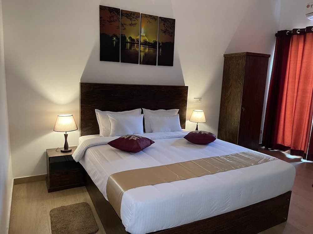 Lucky Transit Hotel - Katunayake Airport