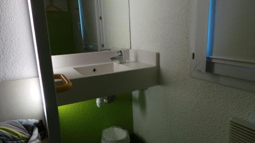 Hotelf1 Chalons En Champagne