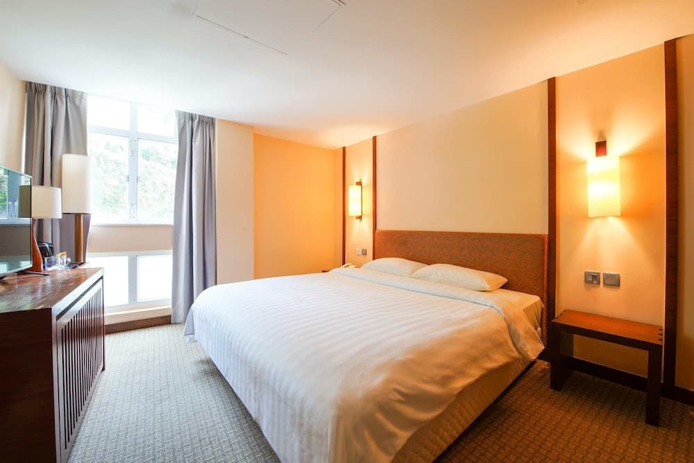 Warwick Hotel