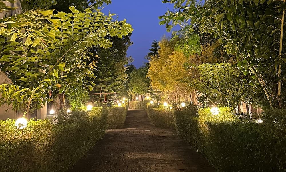 The HighGarden Resort
