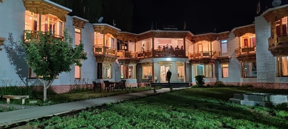 Hotel mandalchan