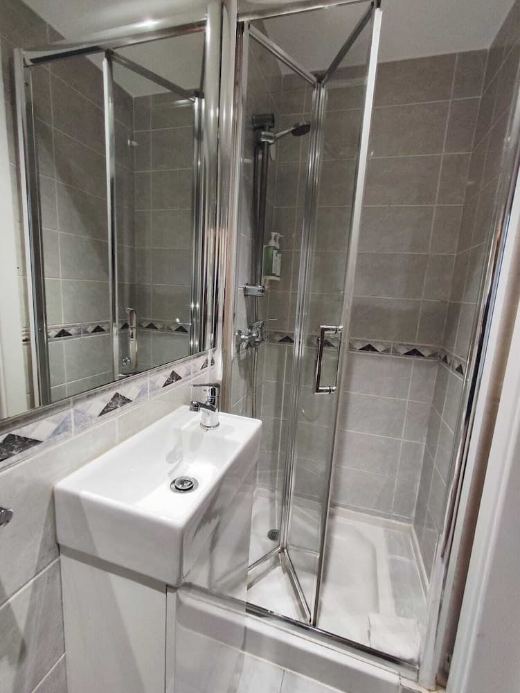 M AR DE AR AURIA HOTEL