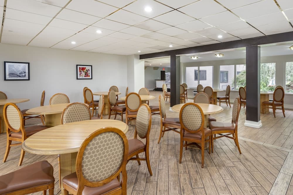 Amwell Suites
