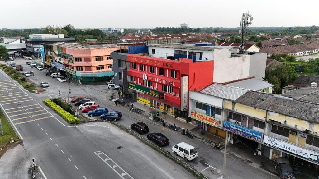 Lux Hotel