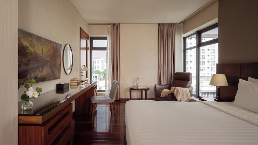 Orchids Saigon Hotel