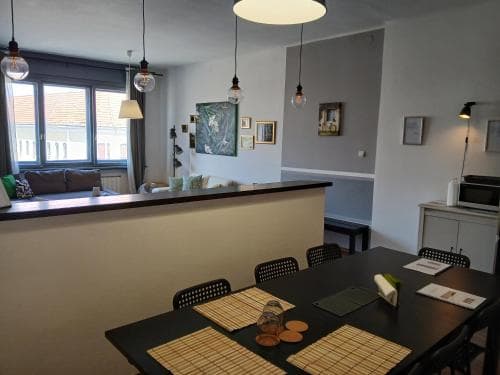 Live Hostel