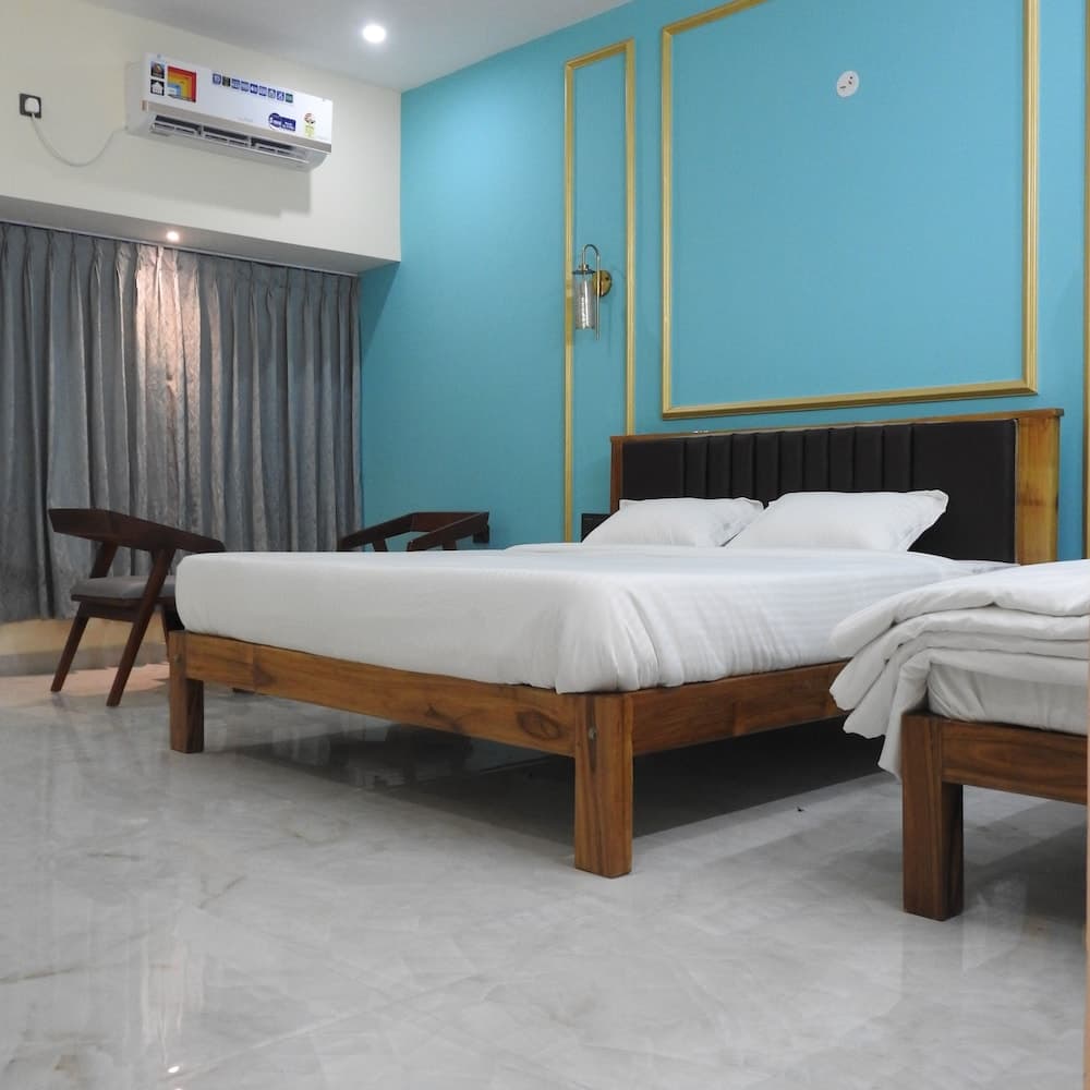 Nueva Boarding And Lodging