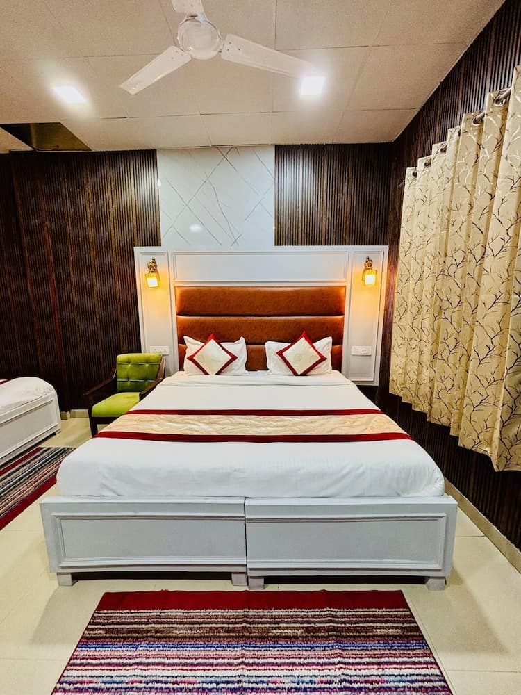 HOTEL AMAR
