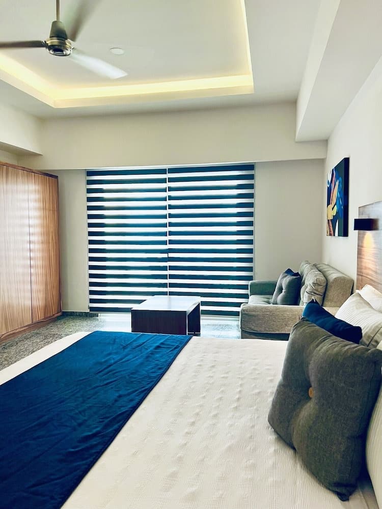 Los Picos Hotel & Suites Bucerias