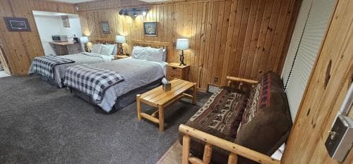 Willard Munger Inn