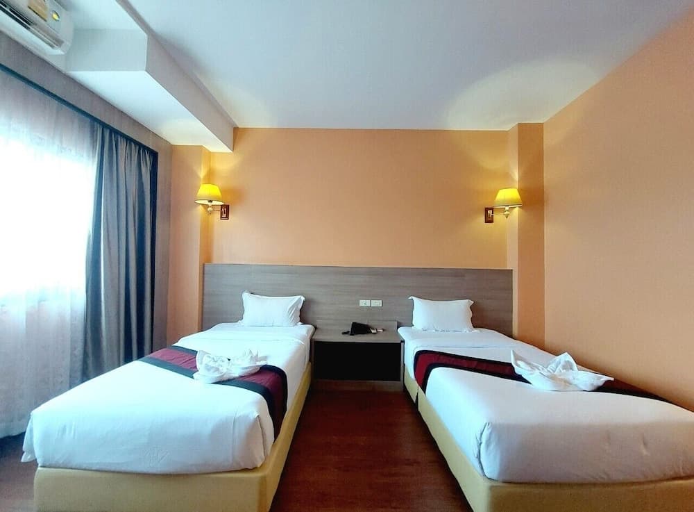 M Hotel