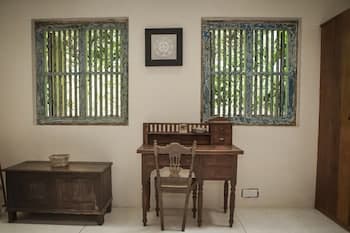 Hempel House