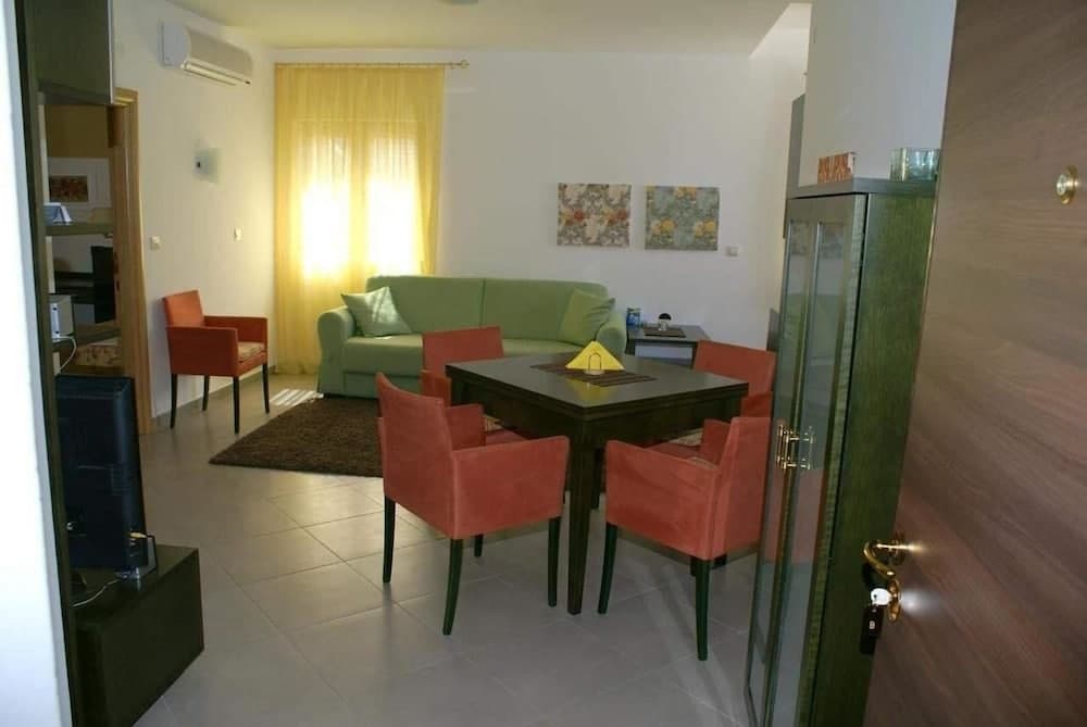 Apartments Radulovic