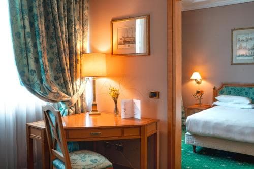 Royal Garden Hotel