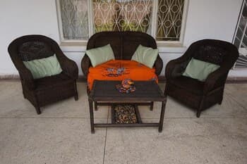 Kumunzi Backpackers