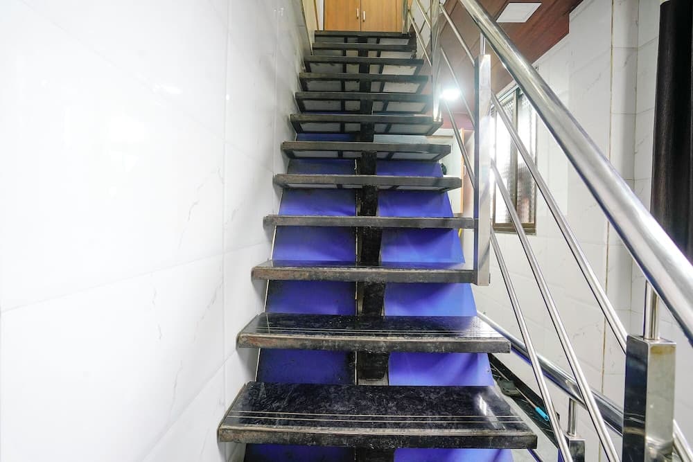 Fabhotel Chembur Residency