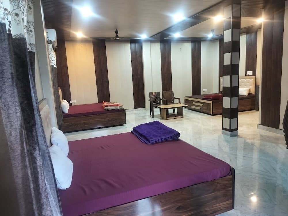 Shree Ram Saroj Aksh Dham