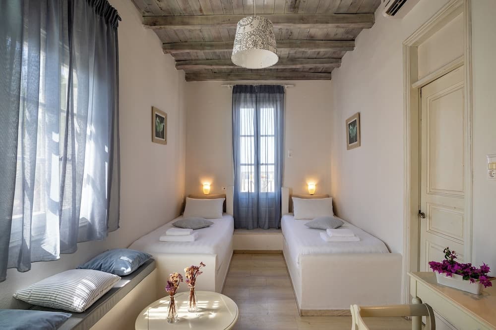 Olia Hotel