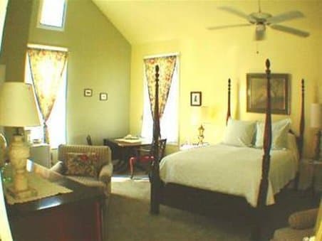 A Yellow Rose Bed & Breakfast