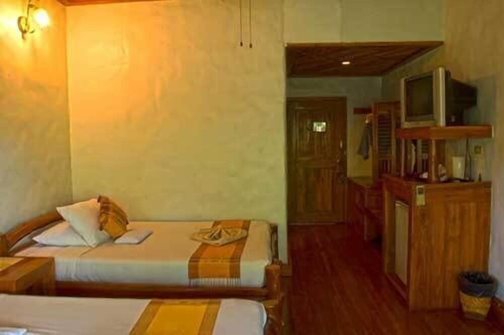 Phu Pha Nam Resort