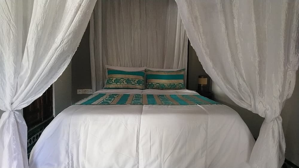 Riad Fes Safir - Rooftop Terrace with Medina Views