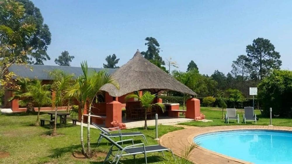 Brookside Lodge B&B
