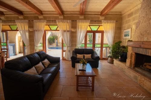 Lellux Bed & Breakfast