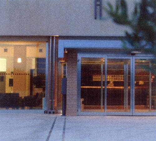 Saurus Hotel