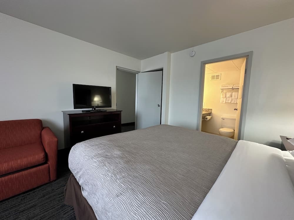 Quality Inn & Suites Everett