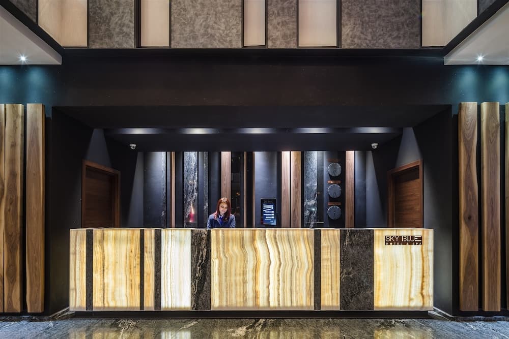 Sky Blue Hotel & Spa