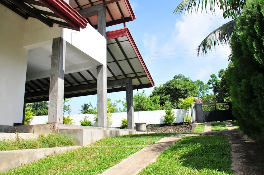 Villa 42 by Tree