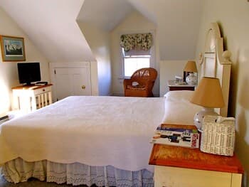 Dewey Cottage