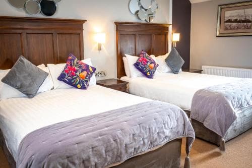 Nevins Newfield Inn Ltd