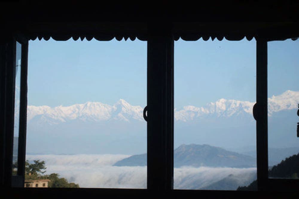 Gaun Ghar Hotel