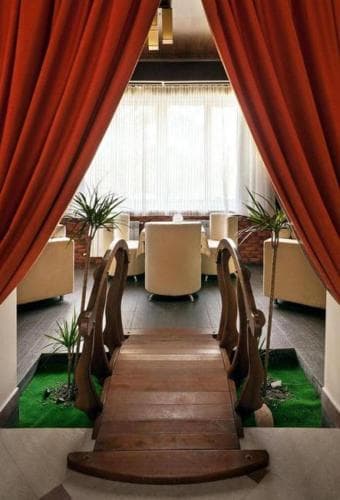Noy Hotel